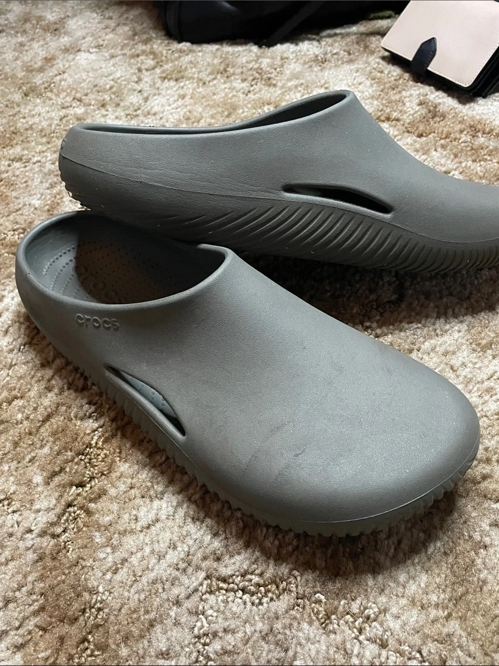 Crocs Men's Espresso Slide Sandals US 13 Rubber Upper Slip On‎ Solid Logo